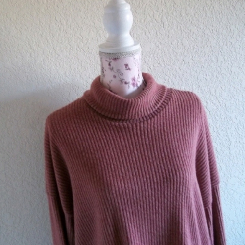 Forever 21 Plus 2X Pink Ribbee Turtleneck Sweater - Picture 2 of 8